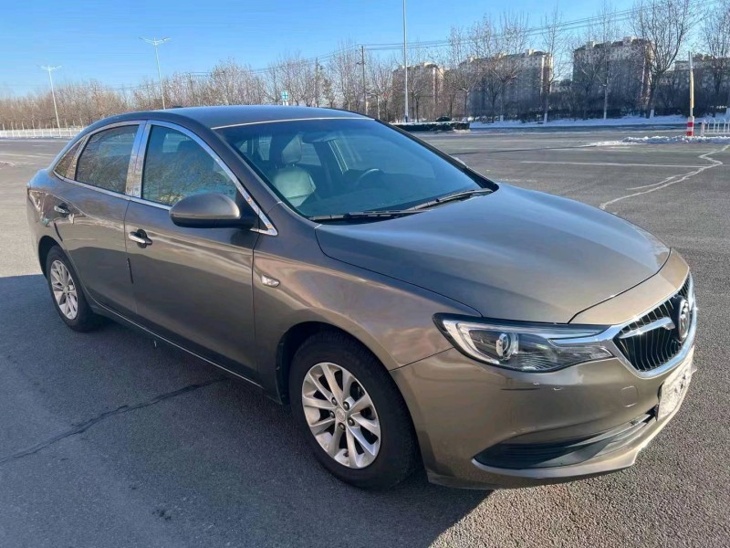 枣庄19年别克英朗2