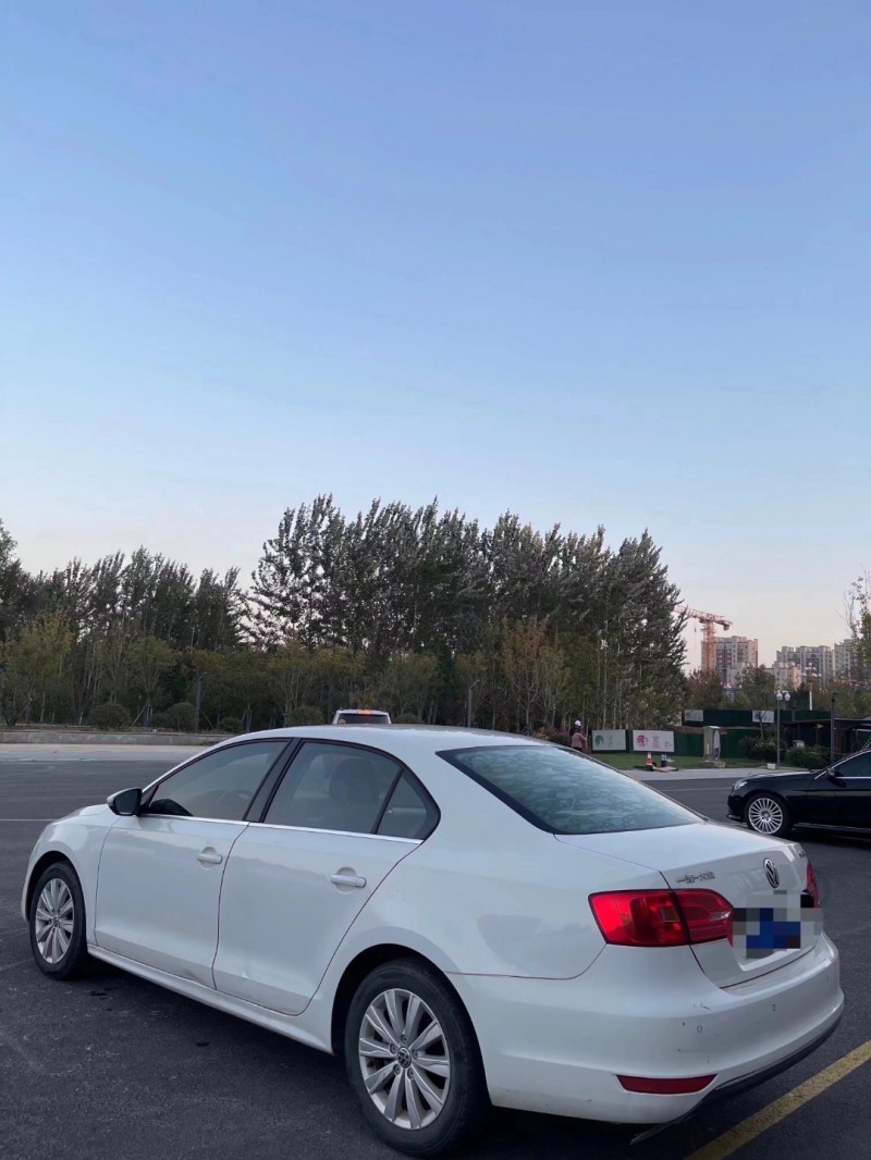 济南15年大众速腾4