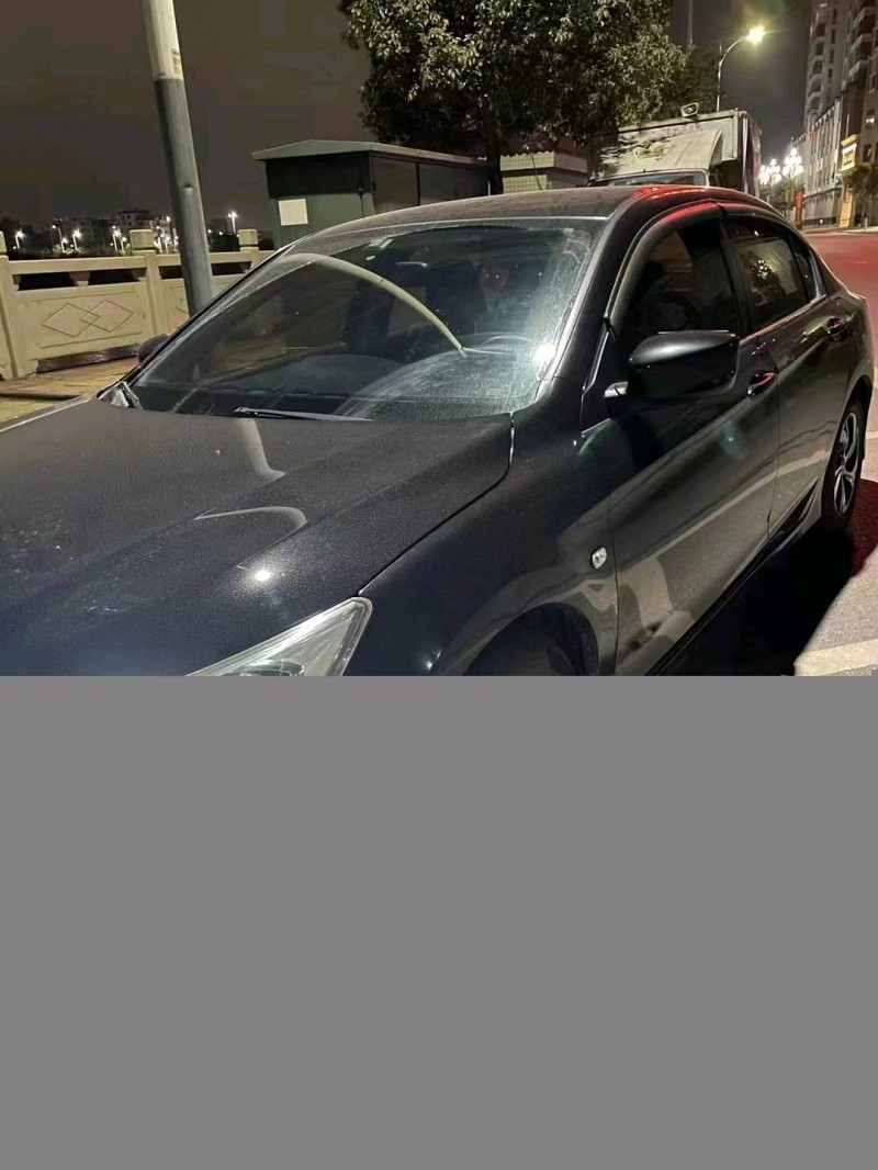 汕头17年本田雅阁3