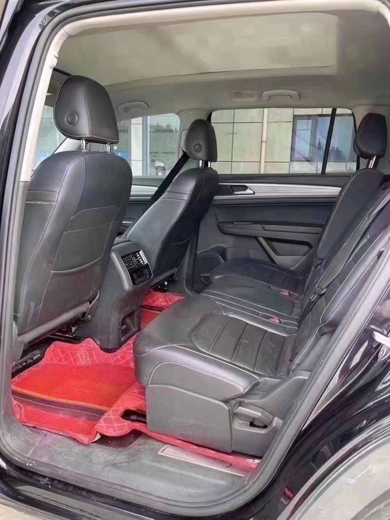 济宁18年大众途昂5