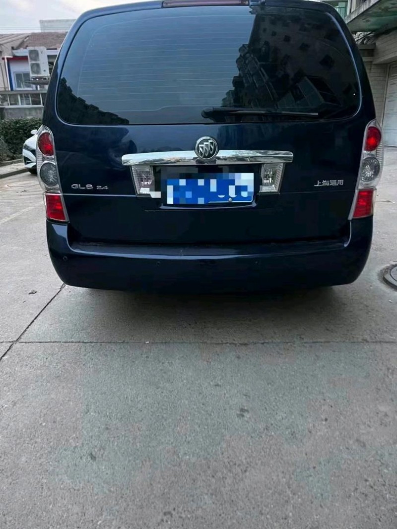 邢台13年别克GL84