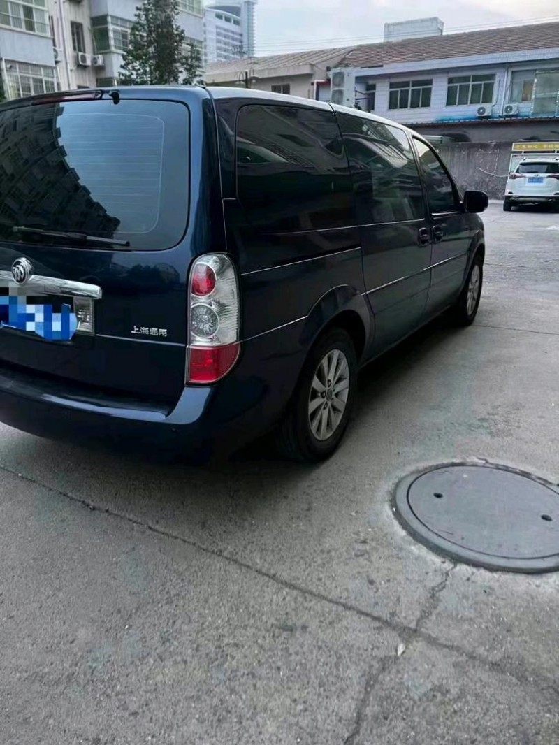 邢台13年别克GL86