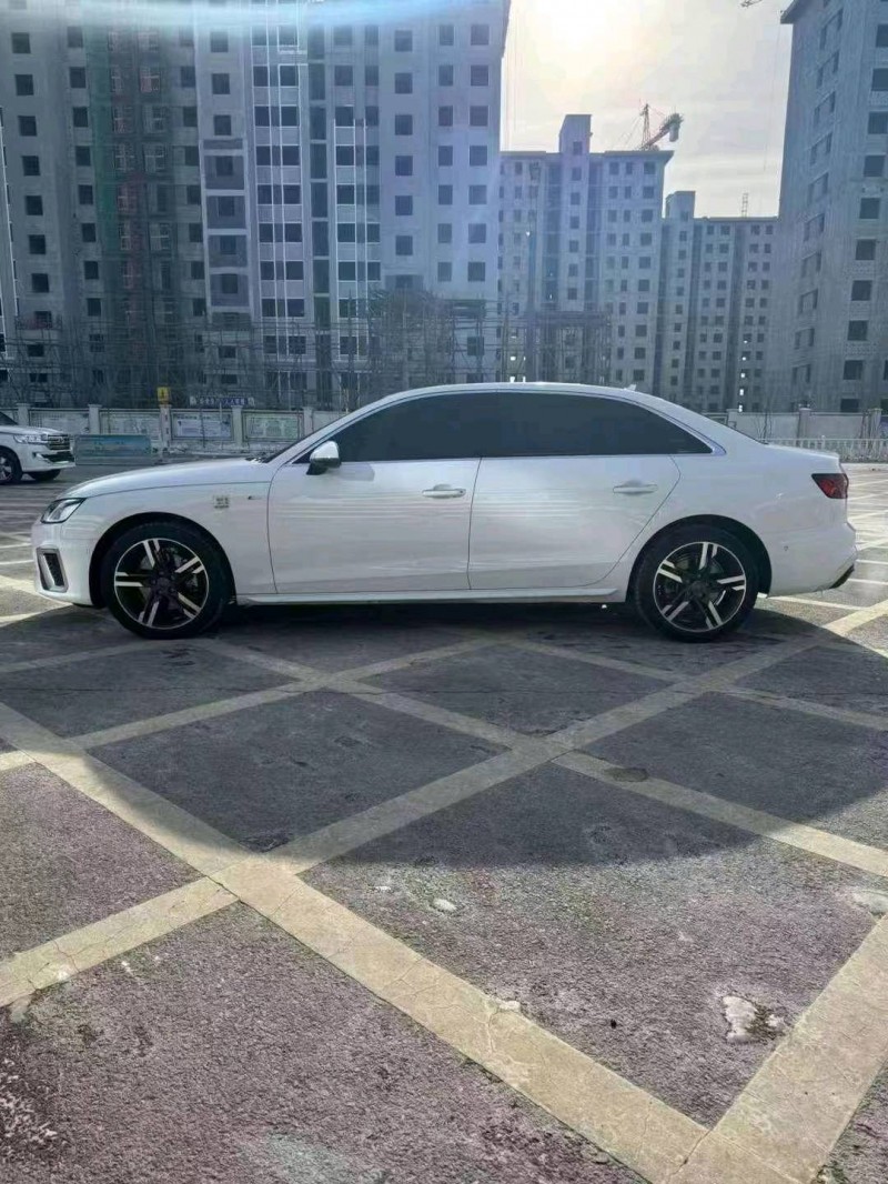 邯郸21年奥迪A4L8