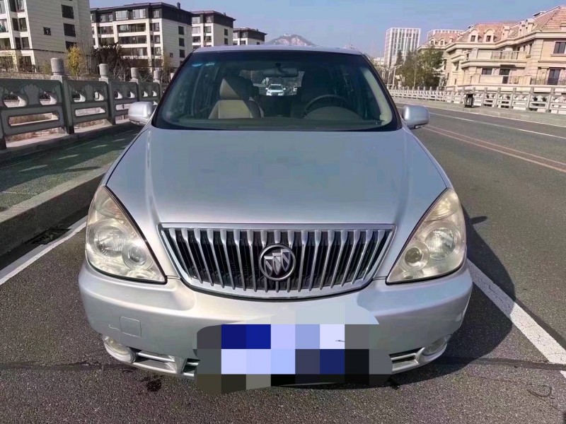 枣庄13年别克GL81