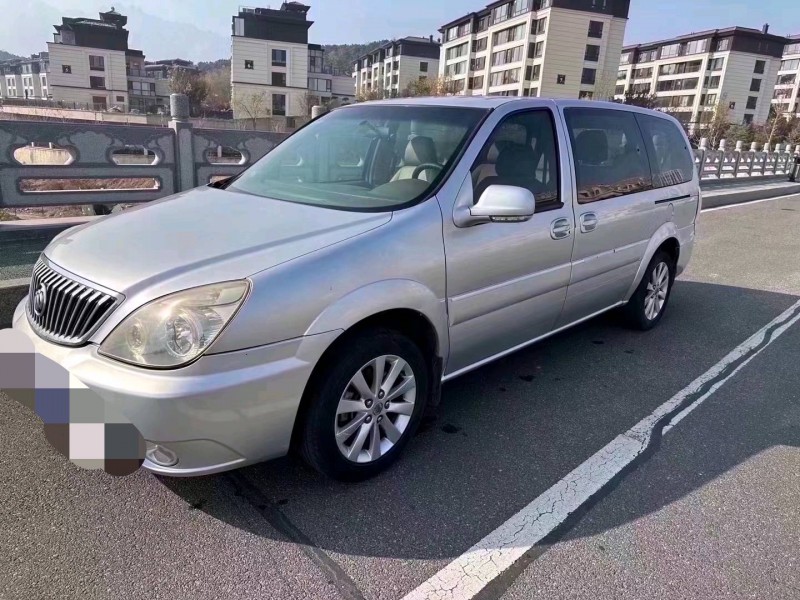 枣庄13年别克GL84