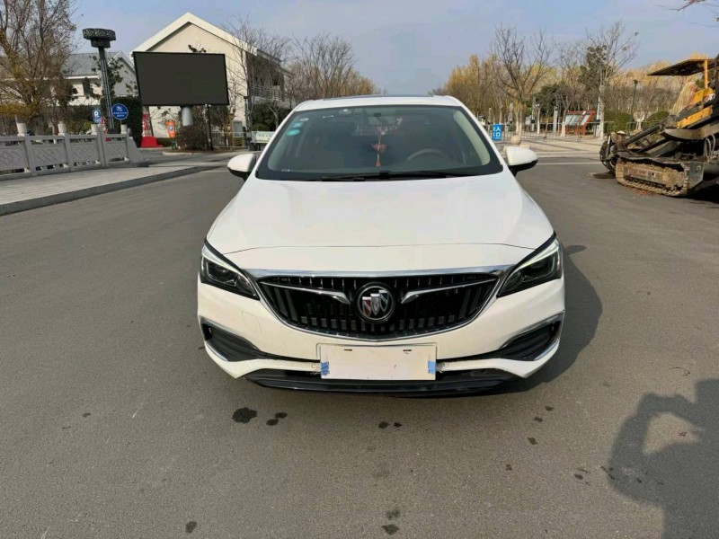 徐州18年别克威朗1