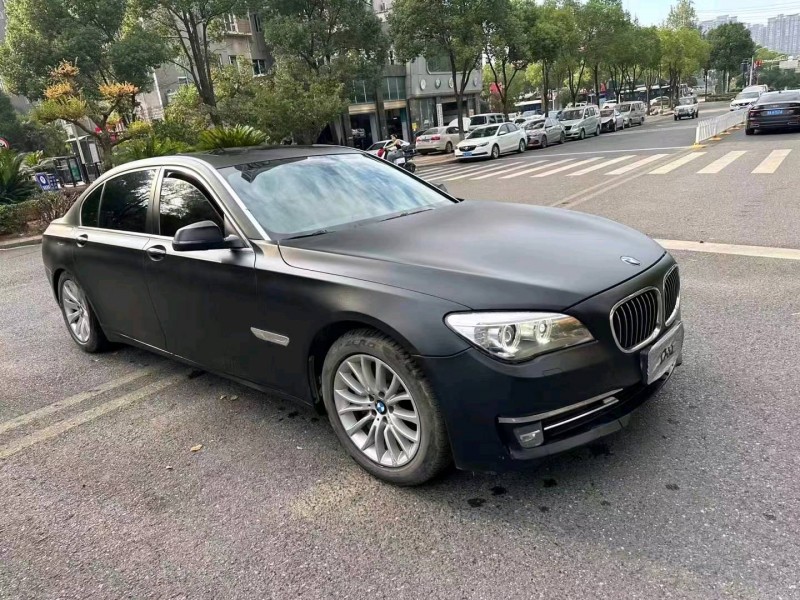 武汉14年宝马7系2