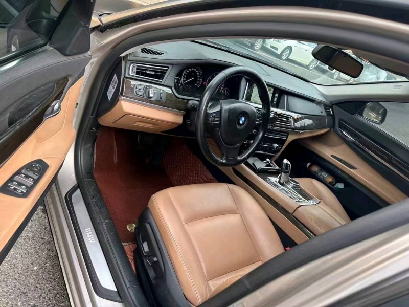 武汉14年宝马7系6