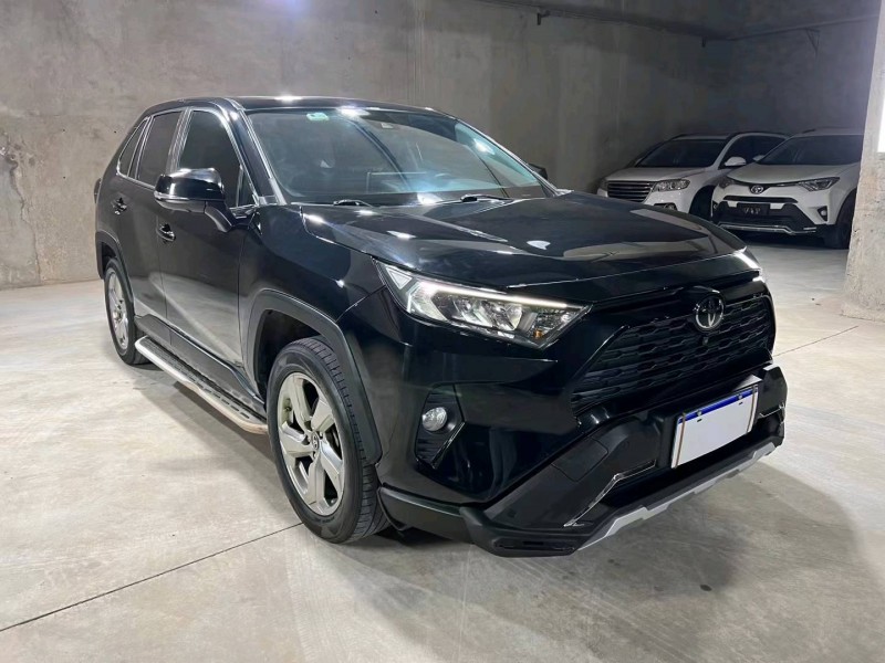 長沙20年豐田RAV43