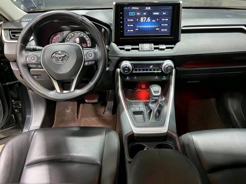 長沙20年豐田RAV45