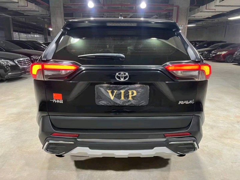 長沙20年豐田RAV49