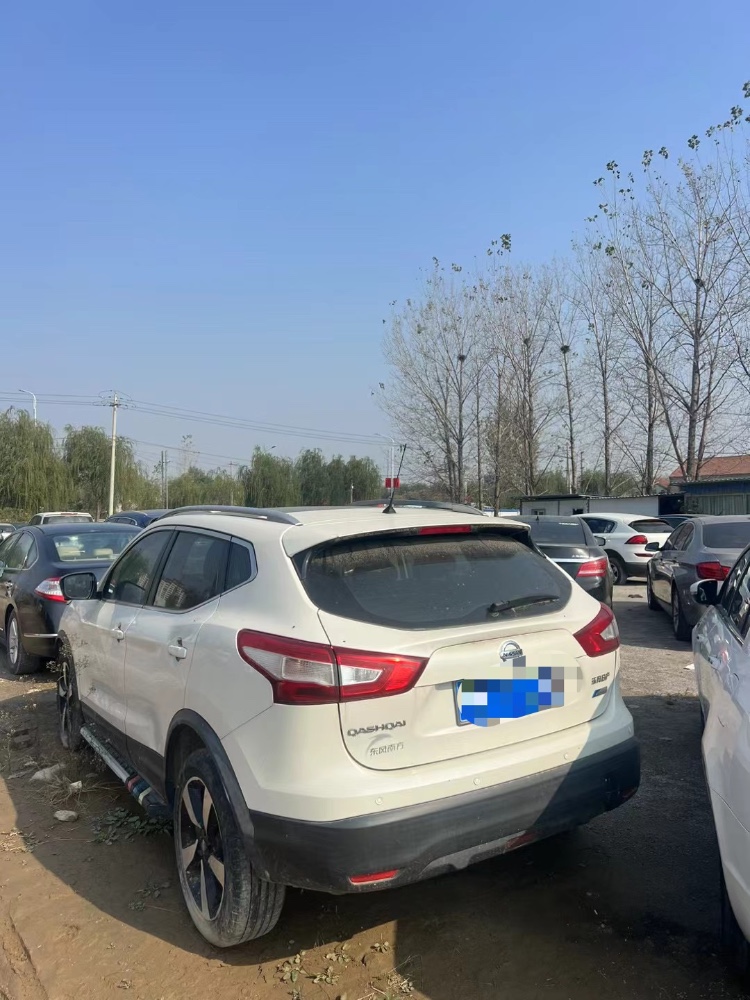 菏泽18年日产逍客3