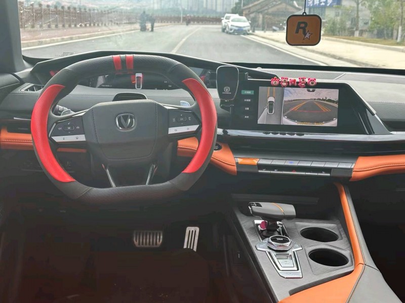 广州23年长安汽车UNI-V3