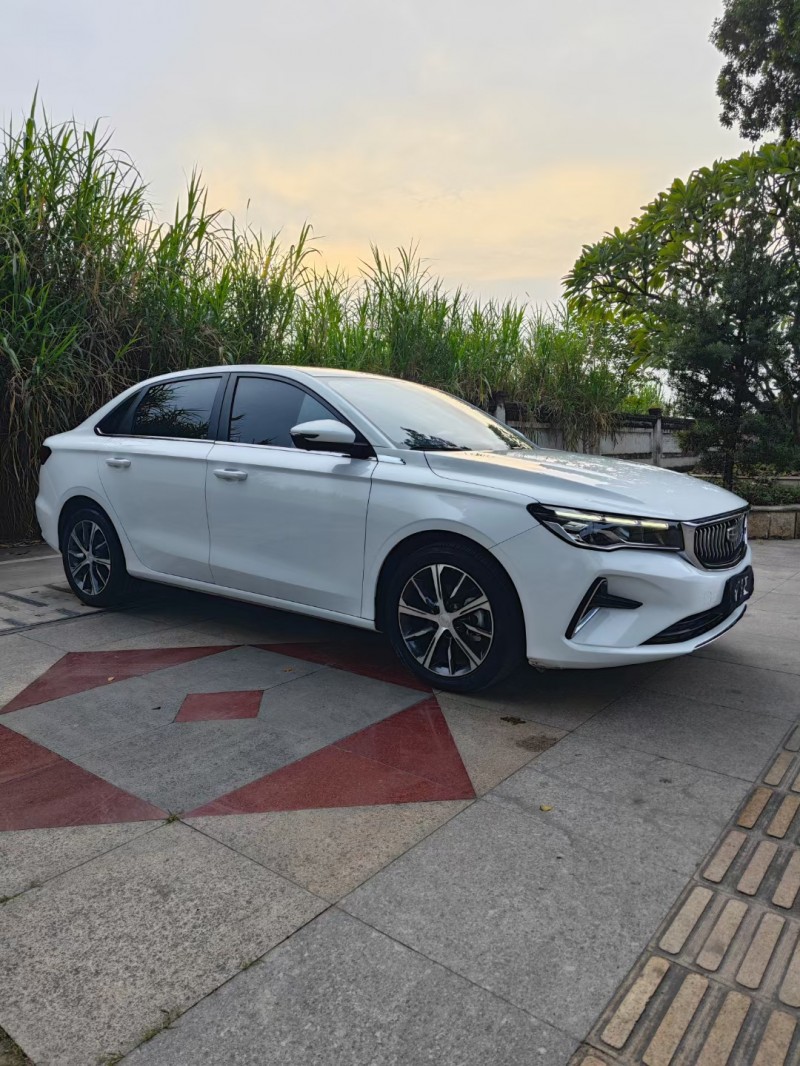 东莞23年吉利帝豪3