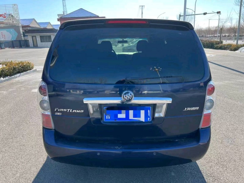 枣庄14年别克陆尊2