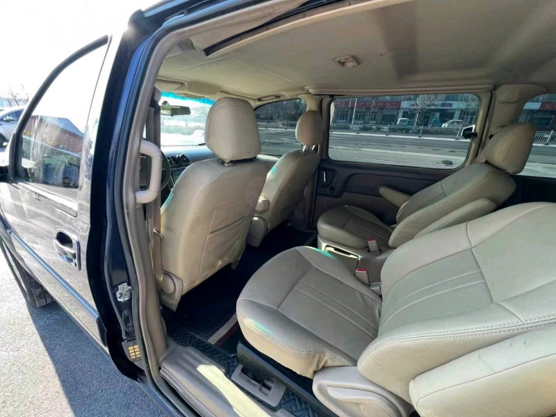 枣庄14年别克陆尊7