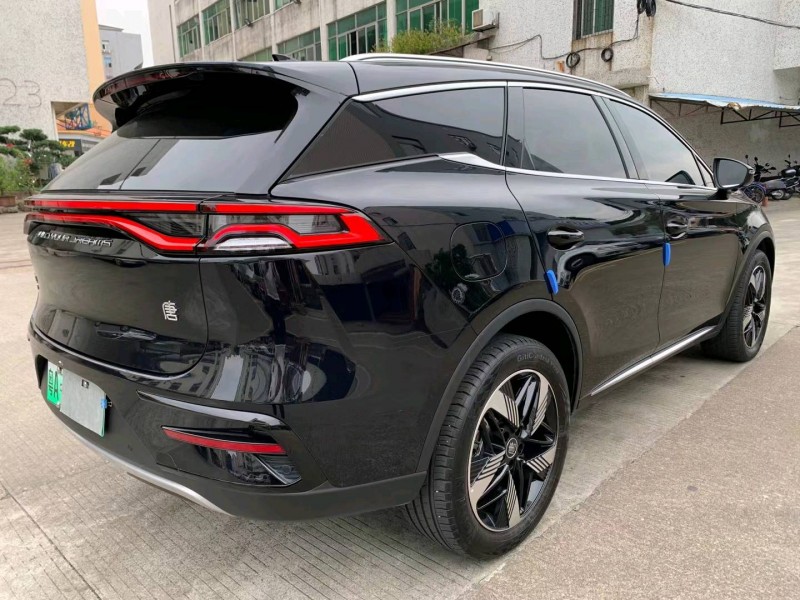 中山23年比亚迪唐5