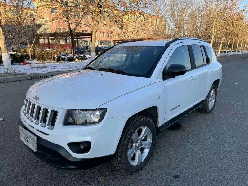 枣庄14年Jeep指南者3