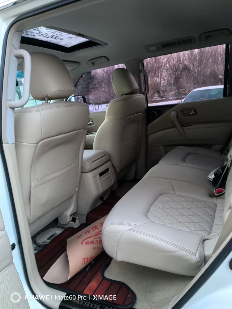 沈阳17年日产途乐3