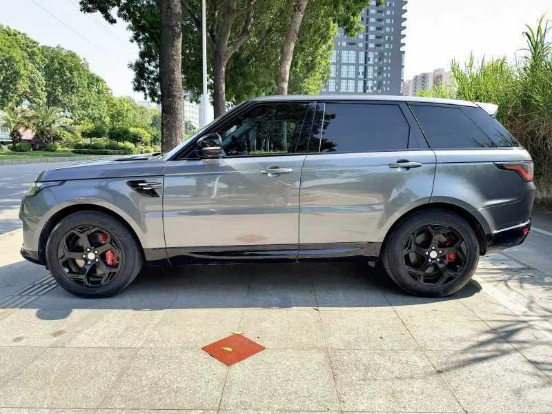 东莞19年路虎揽胜运动7