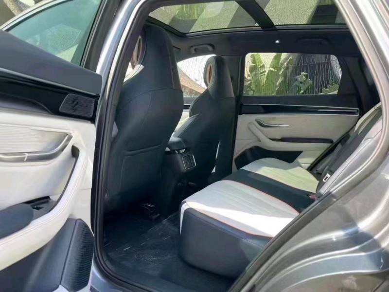 深圳23年比亚迪宋4