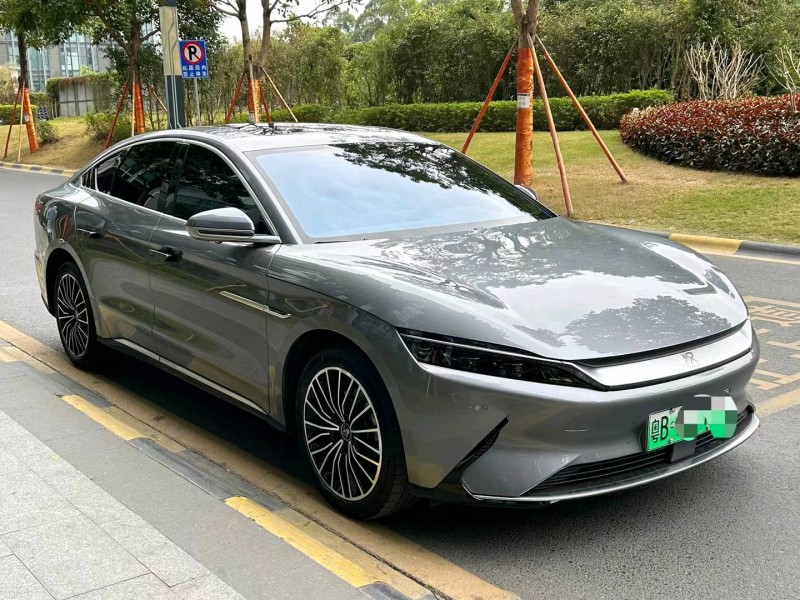 广州23年比亚迪汉3