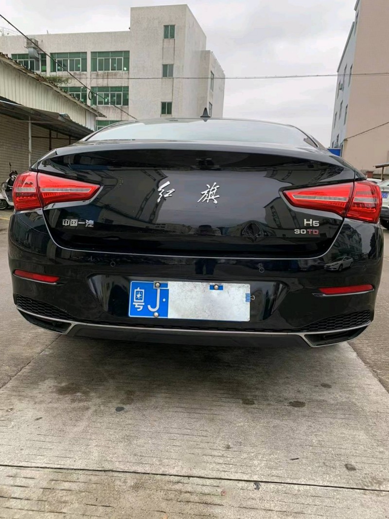 廣州21年紅旗H59