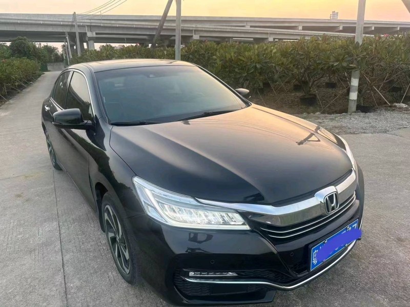 广州16年本田雅阁2