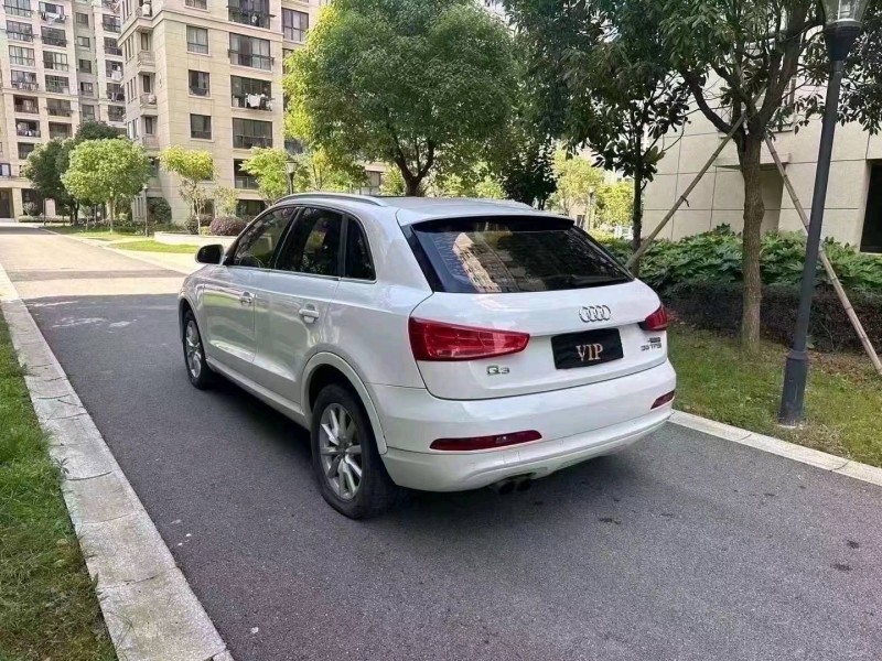 臺州16年奧迪Q33