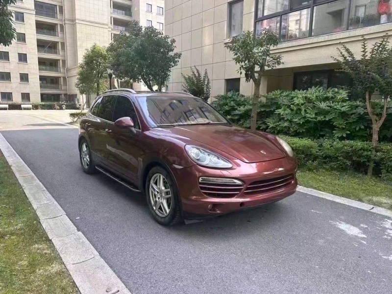 臺州13年保時捷卡宴2