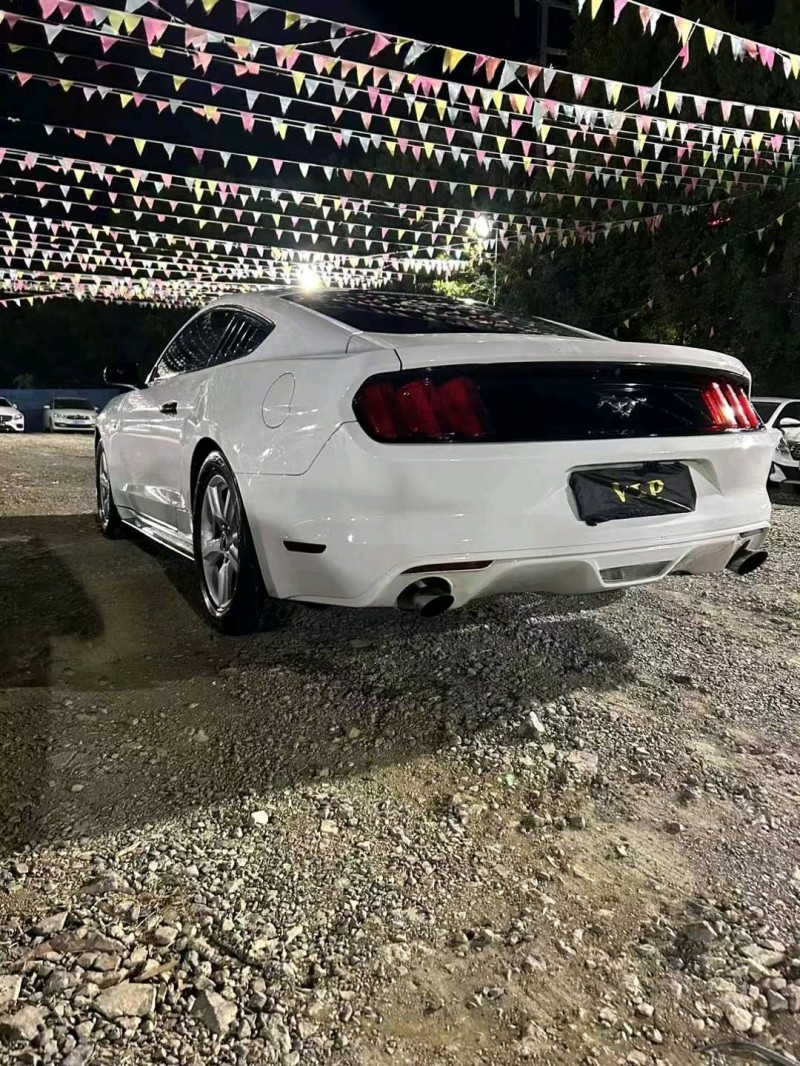 青岛16年福特野马7