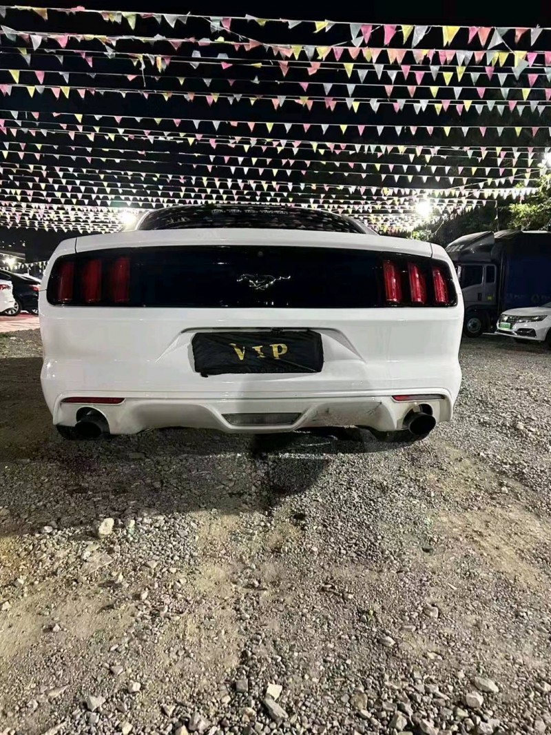 青岛16年福特野马8