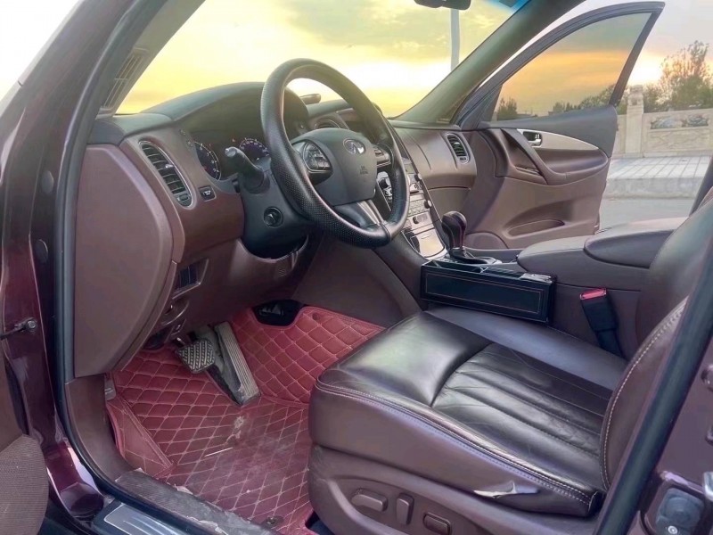 棗莊16年英菲尼迪QX506