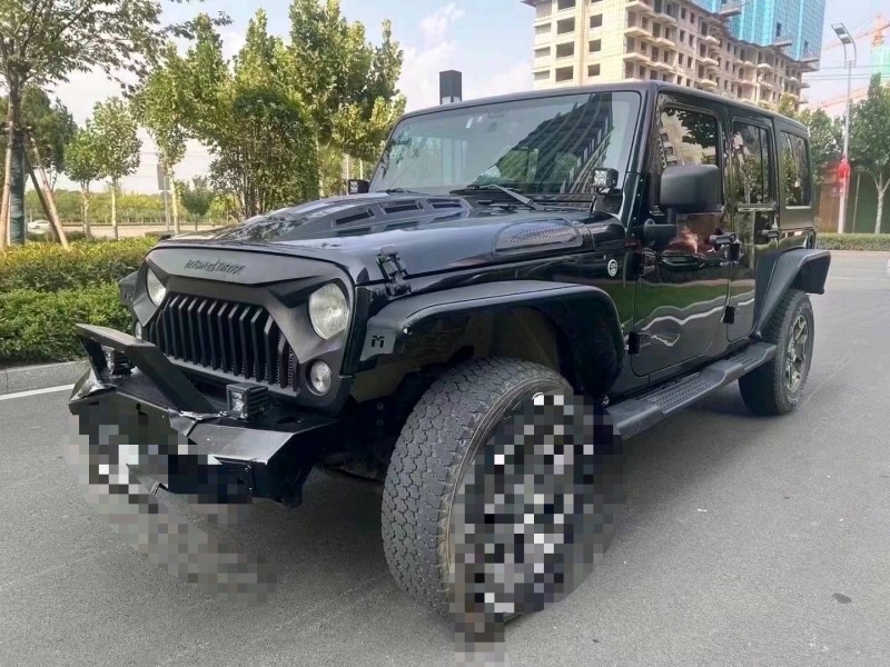 枣庄18年Jeep牧马人2