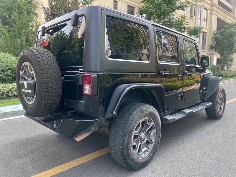 枣庄18年Jeep牧马人8