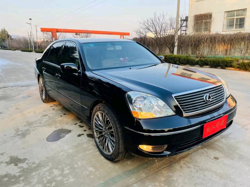 烟台02年雷克萨斯LS2