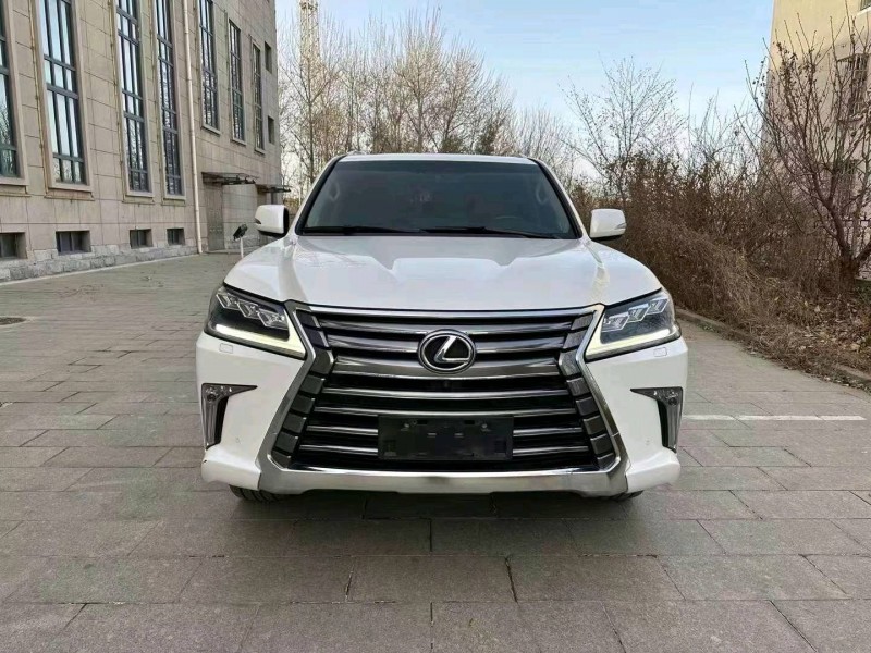 枣庄17年雷克萨斯LX1