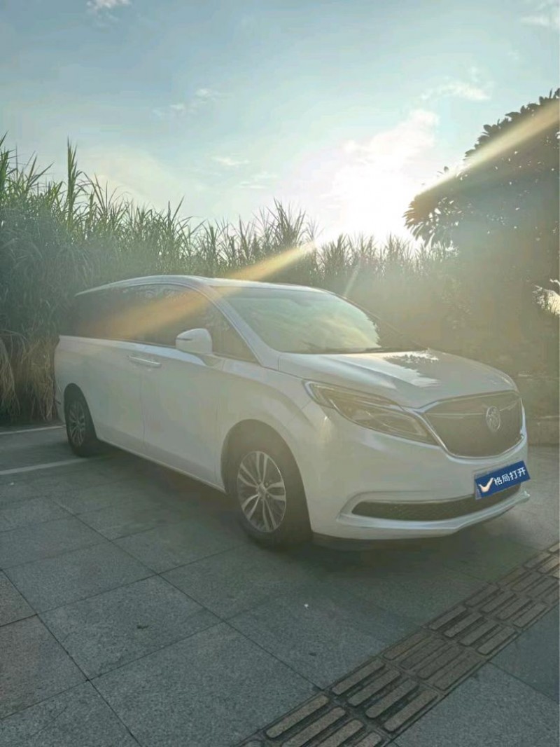 珠海19年别克GL82