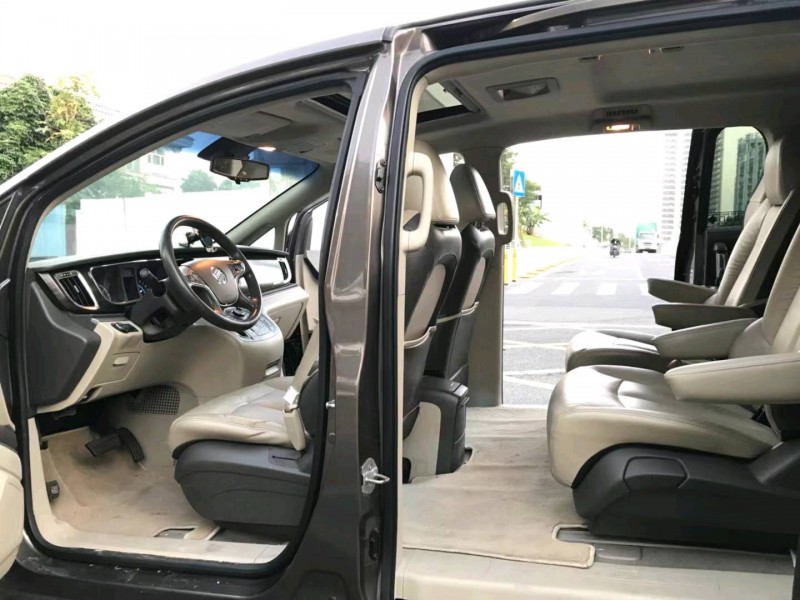 汕头11年别克GL88