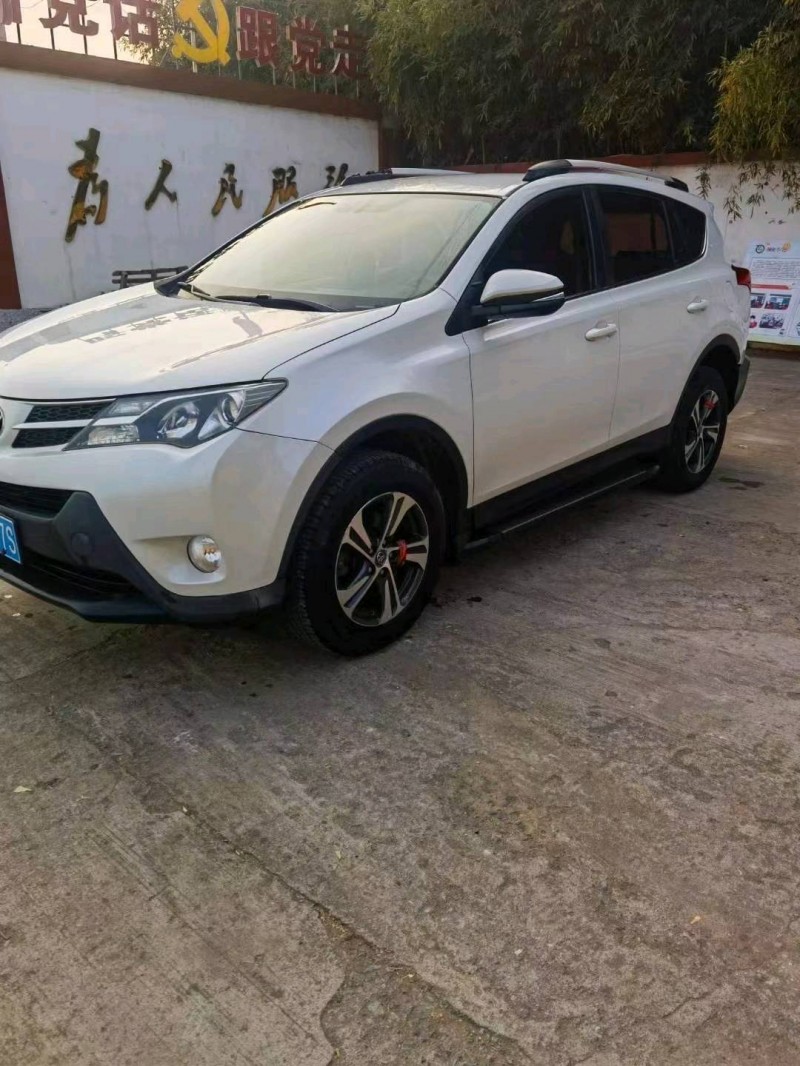 枣庄15年丰田RAV42