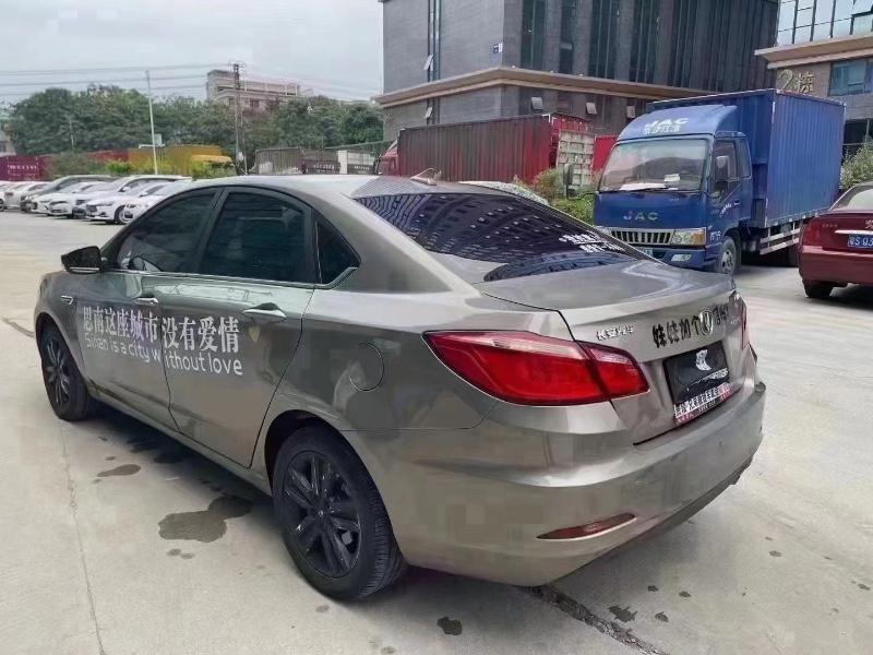 东莞18年长安汽车逸动2