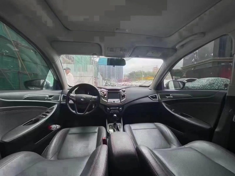 东莞18年长安汽车逸动5