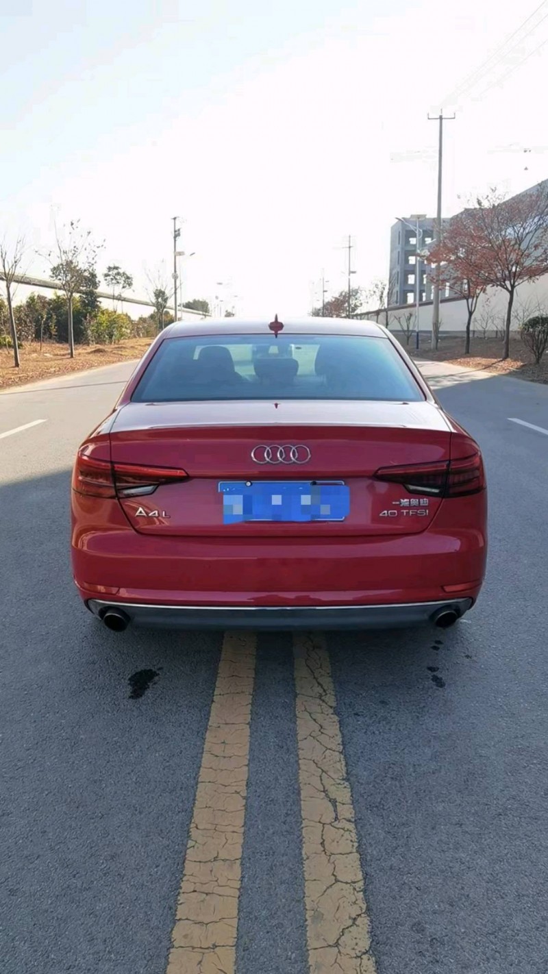徐州17年奥迪A4L9