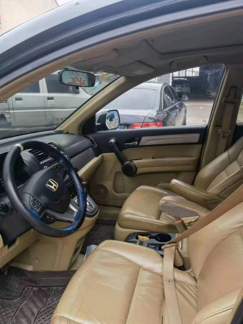 枣庄11年本田CRV4