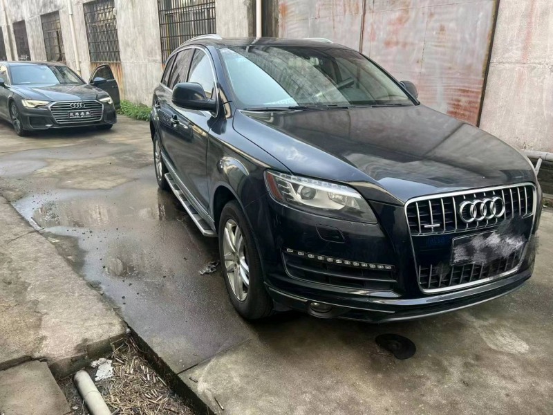 九江15年奧迪Q72