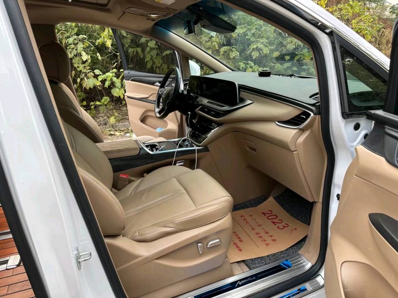 徐州21年别克GL86