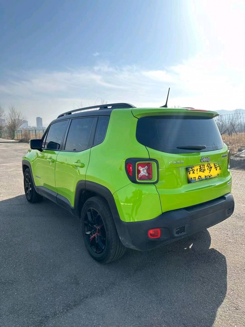 平涼18年Jeep自由俠7