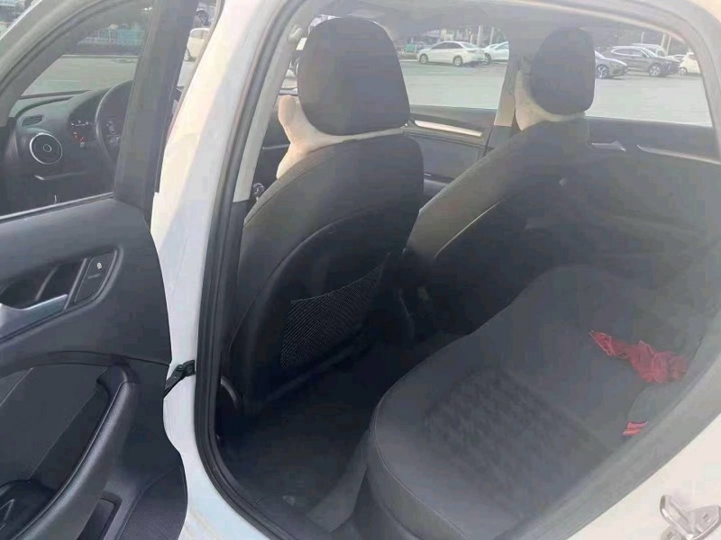 济宁17年奥迪A37