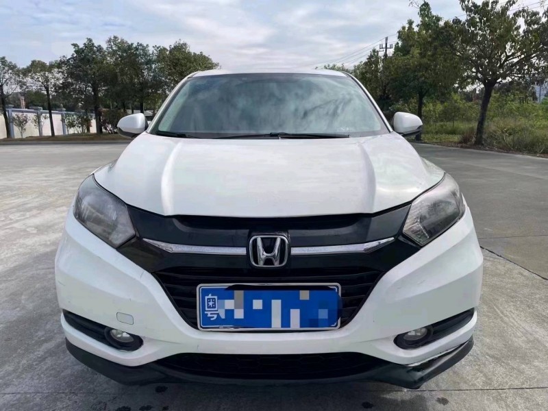 珠海18年本田缤智1