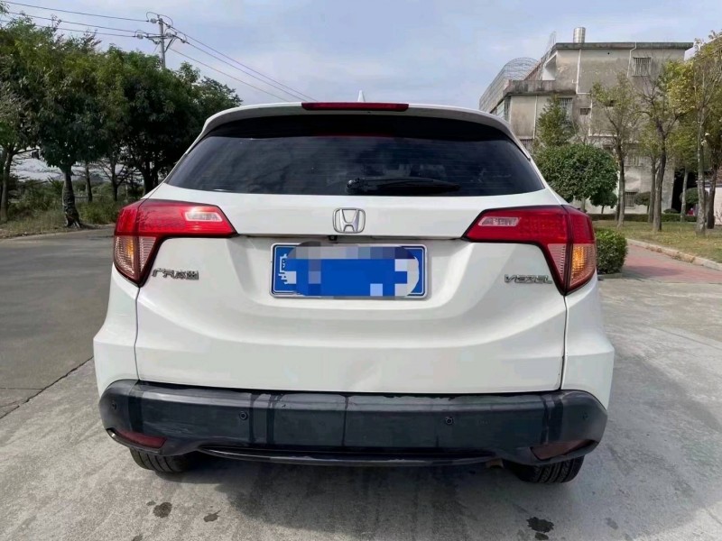 珠海18年本田缤智3